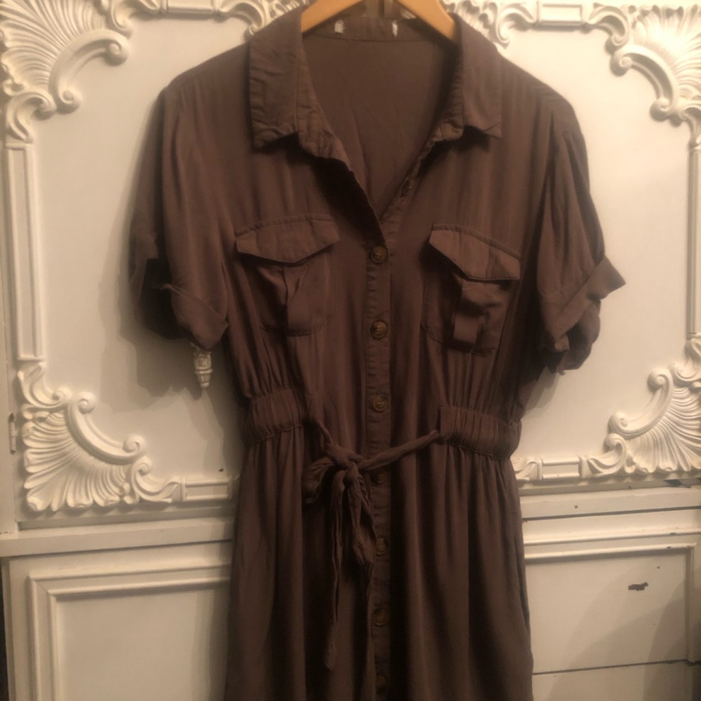 Dress with pockets